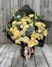 Букет цветов из:  Розы и Лизиантусы #REPLACE_PRED# Петино