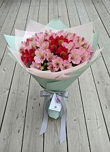 Букет цветов из:  Альстромерии в Петино
