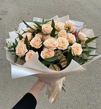 Букет Кремовые розы Латте в Петино