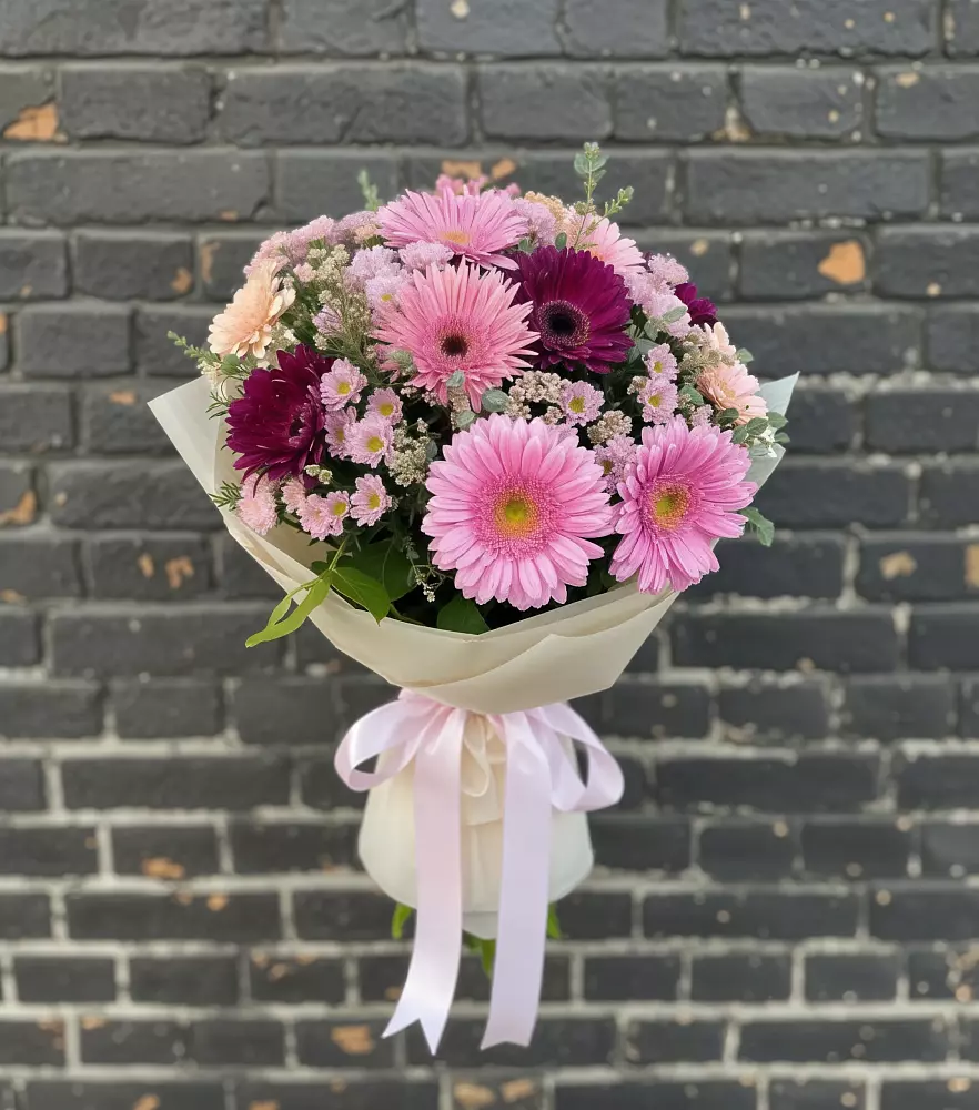 Букет цветов из: Герберы и Хризантемы в Петино