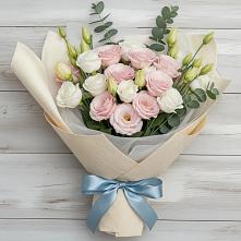 Букет цветов из:  Лизиантусы в Петино