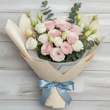 Букет цветов из:  Лизиантусы в Петино