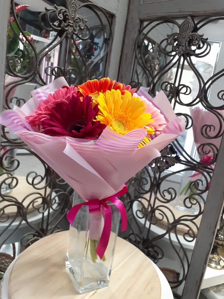 Букет цветов из: Герберы в Петино