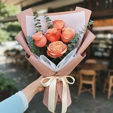Букет цветов из:  Розы в Петино