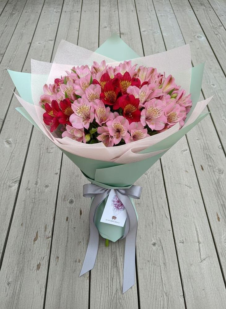 Букет цветов из: Альстромерии в Петино