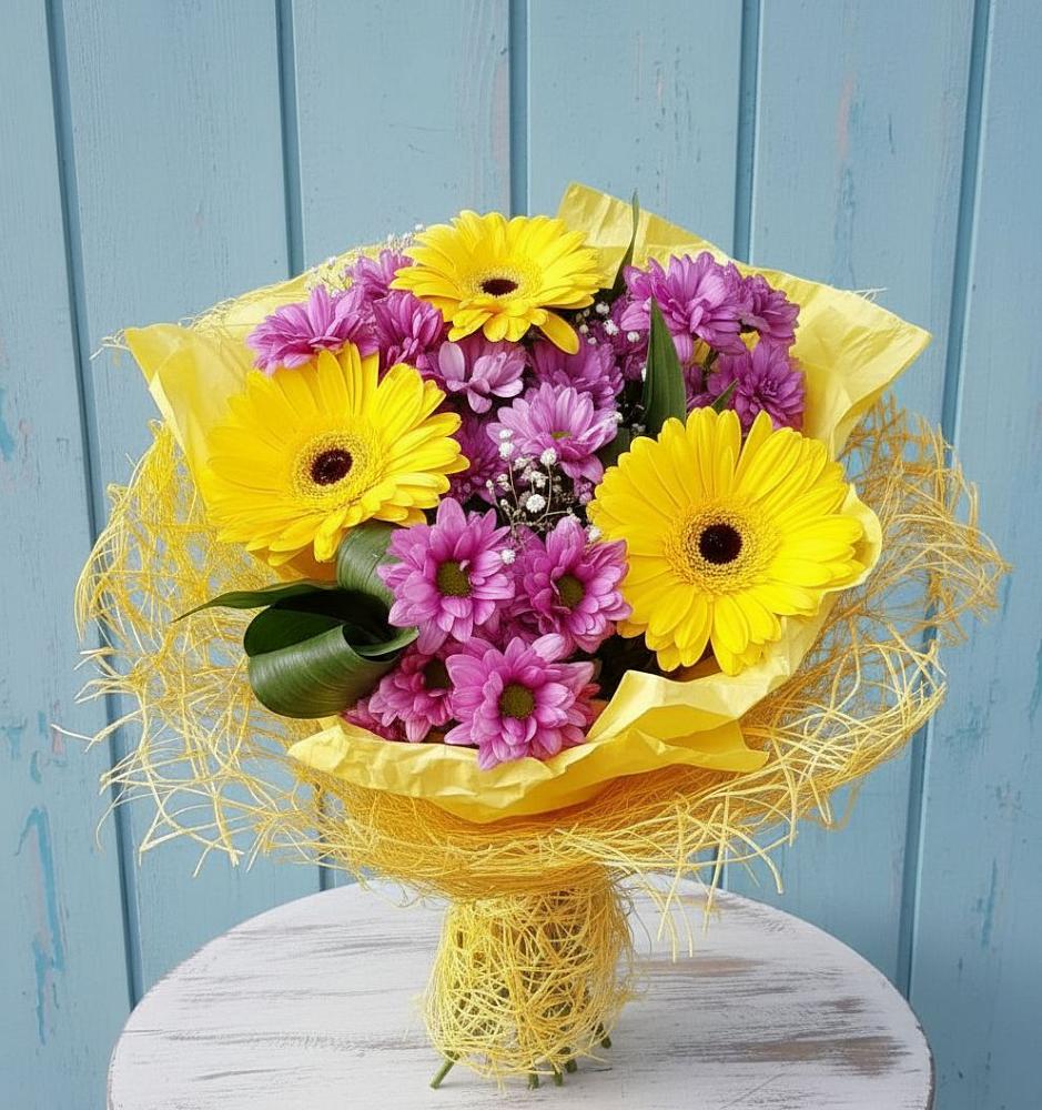 Букет цветов из: Хризантемы и Герберы в Петино