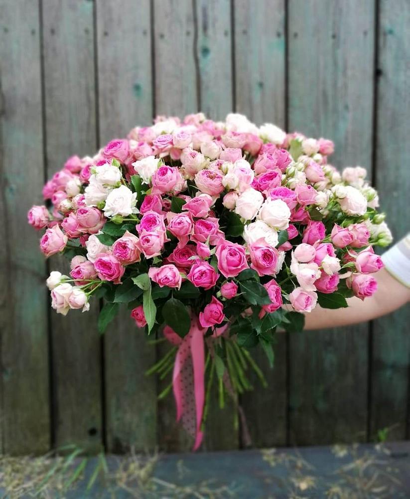 Букет Розовые кустовые розы Натали и Лав Лидия в Петино