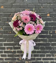Букет цветов из:  Герберы и Хризантемы в Петино