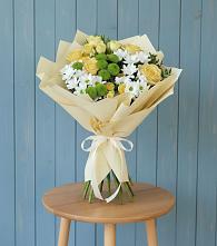 Букет цветов из:  Хризантемы и Розы в Петино