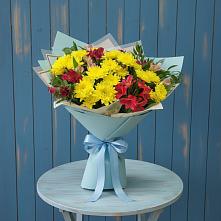 Букет цветов из:  Альстромерии и Хризантемы в Петино
