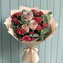 Букет цветов из:  Гвоздики и Розы в Петино
